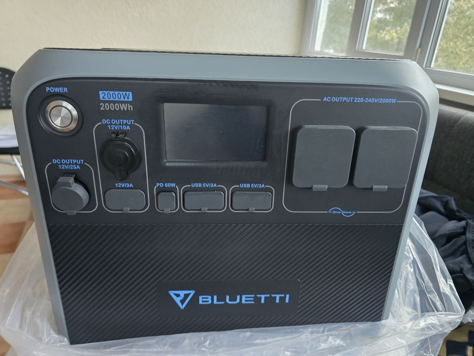 Зарядна станція BLUETTI AC200P