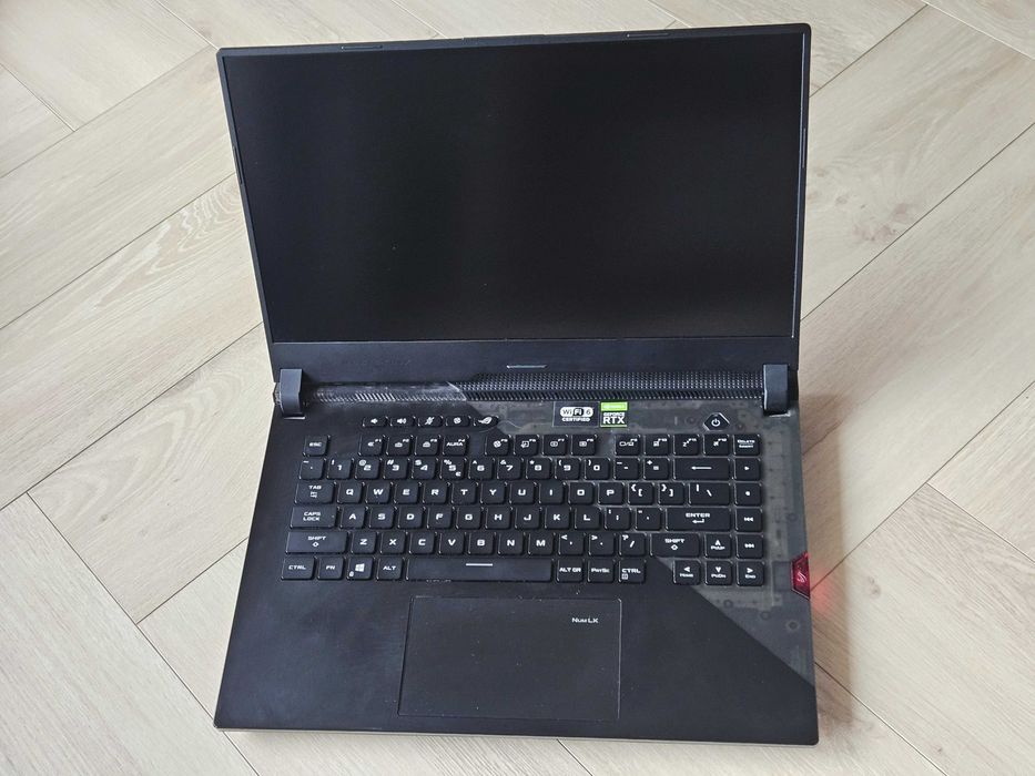 ASUS ROG Strix Scar 15 G533QR RTX3070 Ryzen7 16GB 1TB