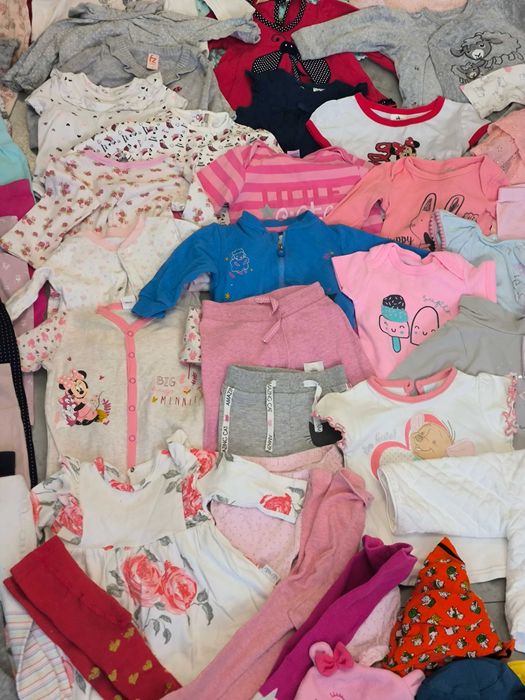 Paczka ubrań dla niemowlaka