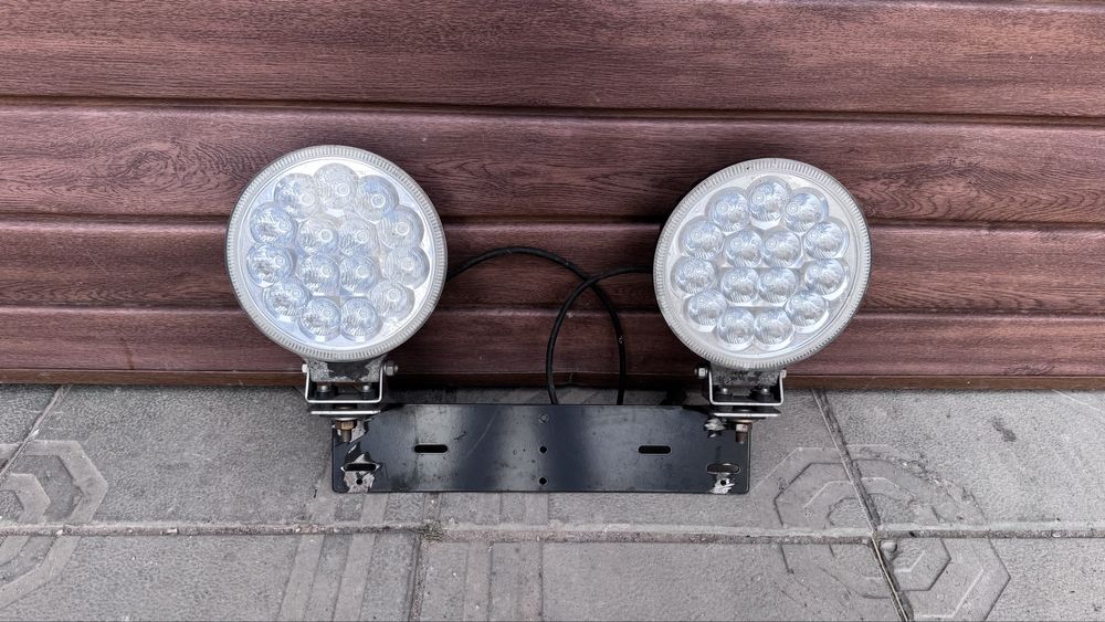 Фари автомобільні лед