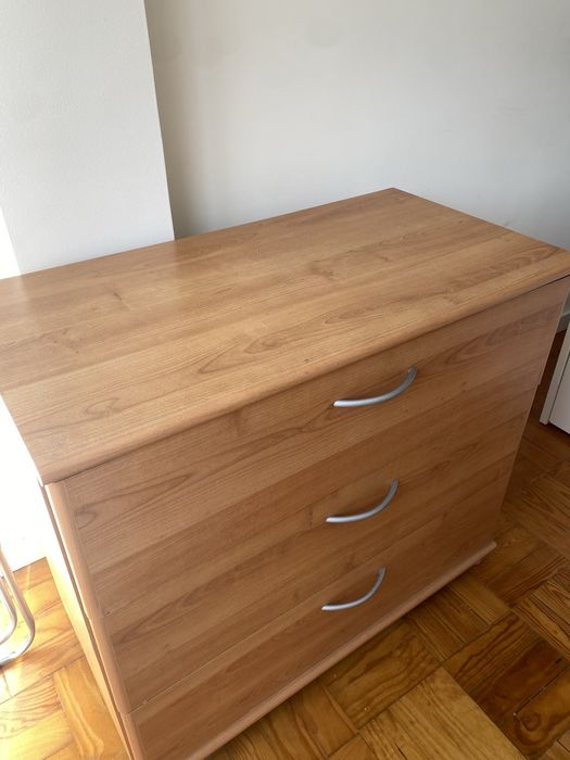 Comoda madeira 3 gavetas