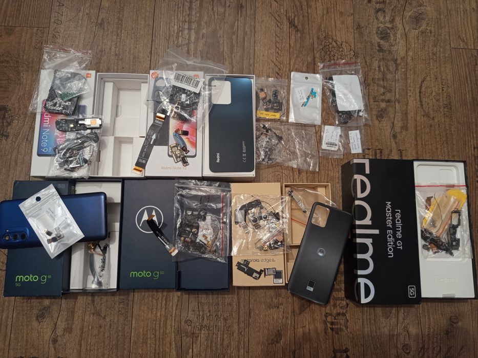 Części do telefonów z pudełkami