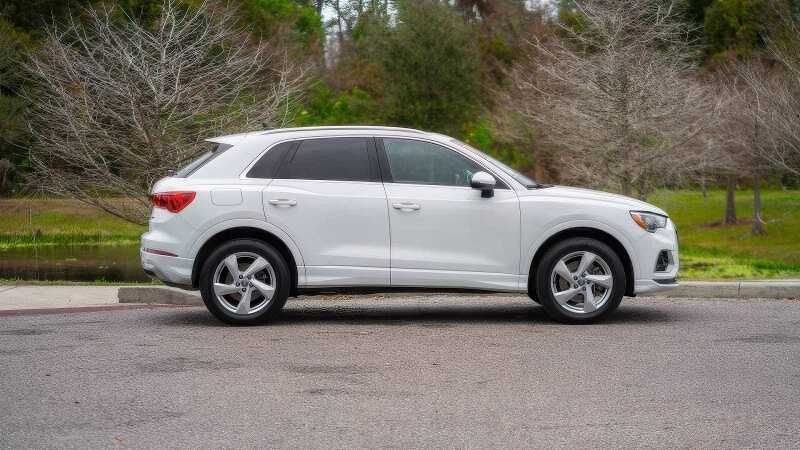 2020 Audi Q3 quattro Premium 45 TFSI