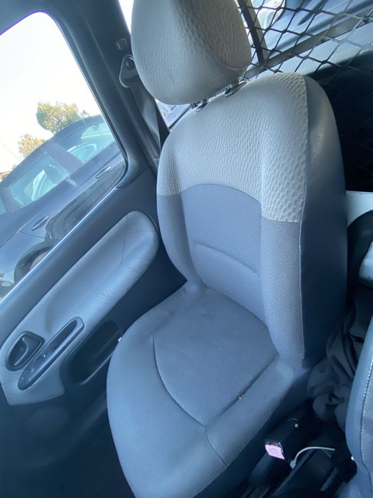 clio 1.5 dci comercial