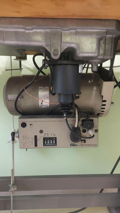 Maszyny do szycia .przemysłowe Juki