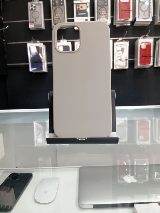 Capa iPhone 12 Pro Max cinza