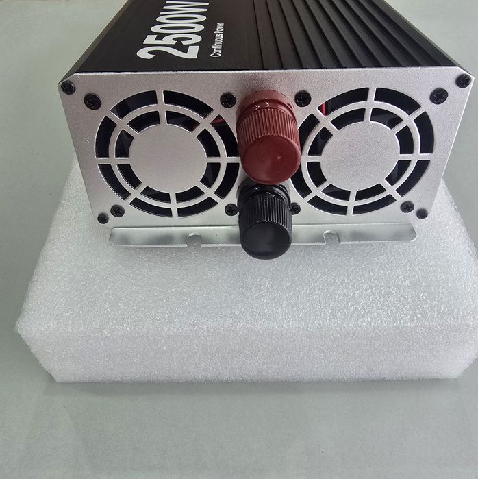 Trasformador/Inversor 24V --> 220 Onda Pura 5000W/2500W com comando