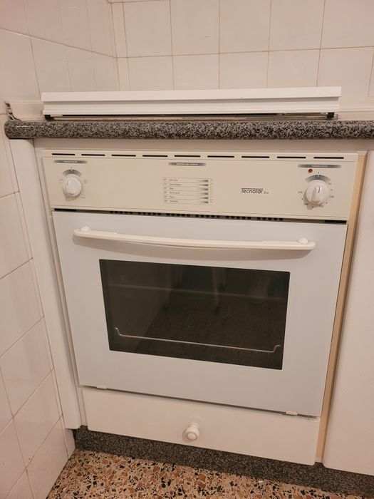 Placa + Forno a gás completamente novo