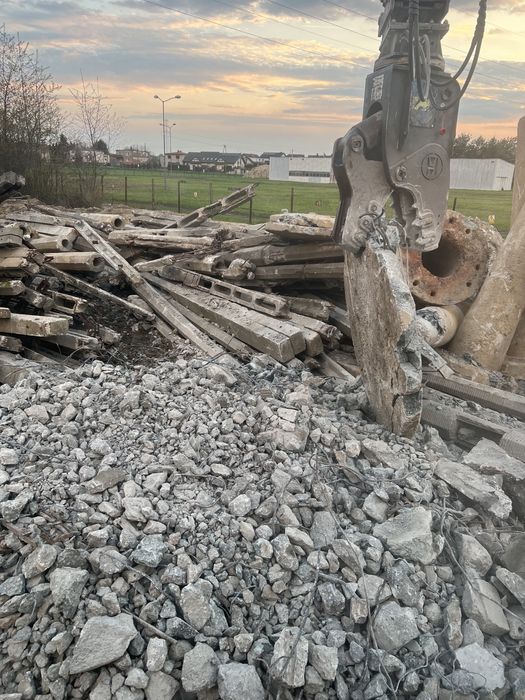 Za darmo miejsce na wysyp słupy,beton,płyty gruz