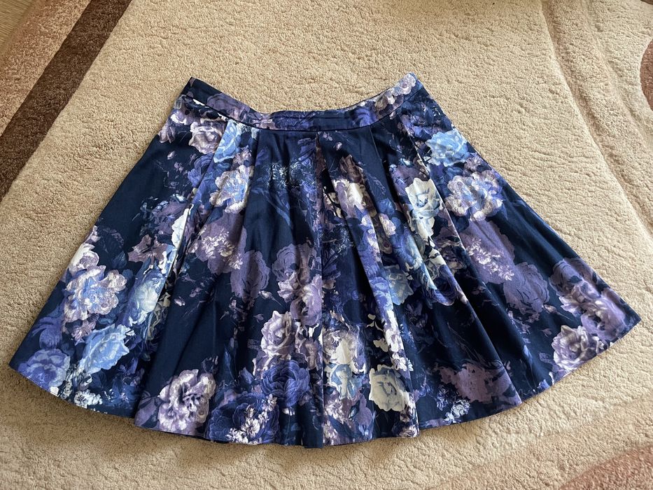 Spódnica w kwiaty