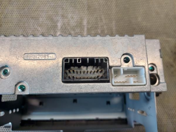 Rádio / auto-rádio OPEL Agila B (H08)