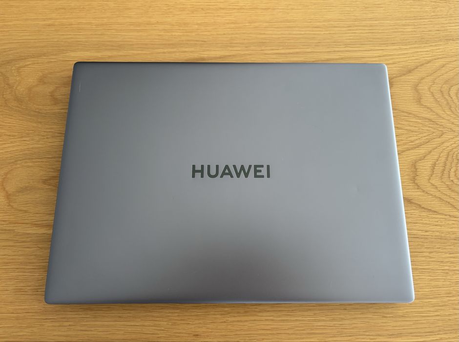 Huawei Matebook 16 - AMD R7 - 512GB