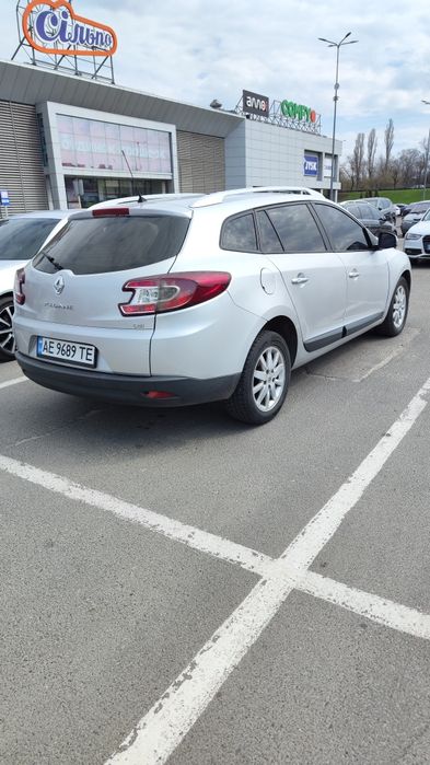 Срочно !! Renault megane 3 !