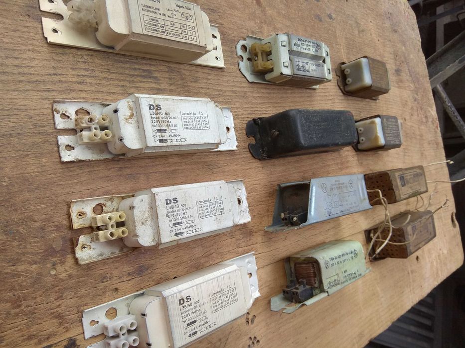 Дросель електромагнітний баласт електроний