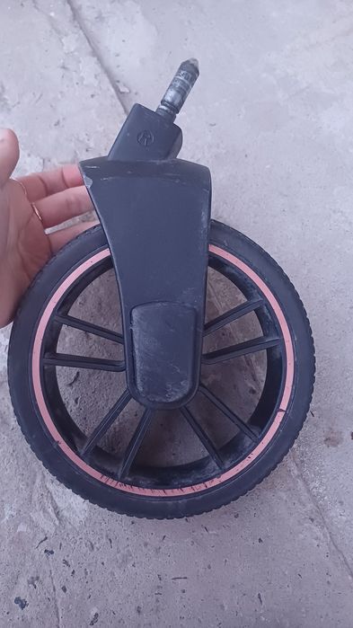 Carrello Epica колесо Праве,до коляски.