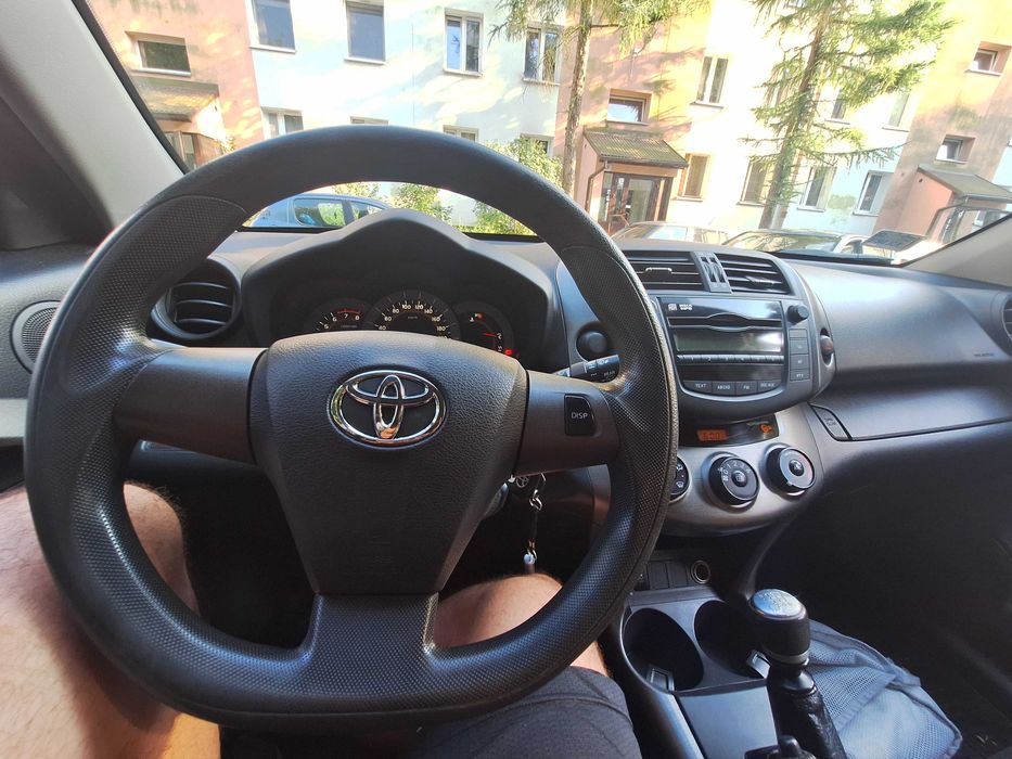 Toyota Rav 4  2012 rok   171kkm