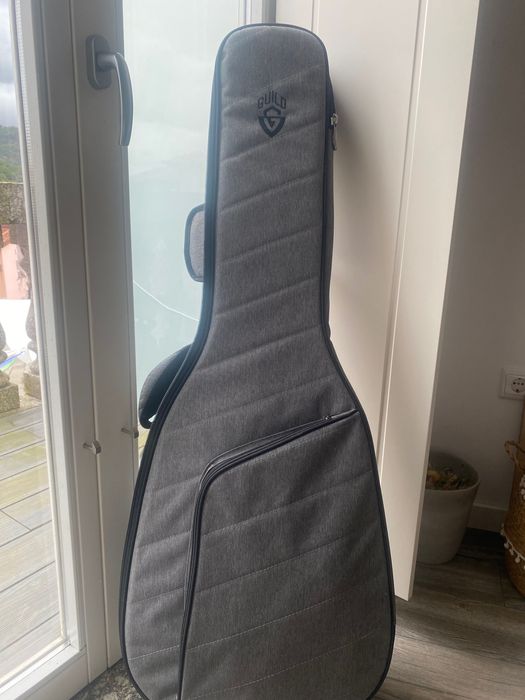 Vendo Guitarra GUILD OM-120