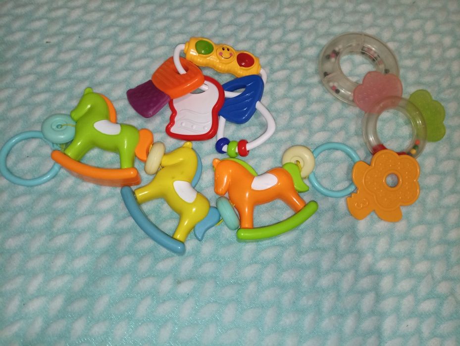 Дитячі брязкальця