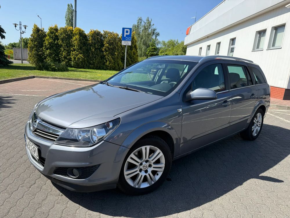 Opel Astra 1.9 CDTI Cosmo