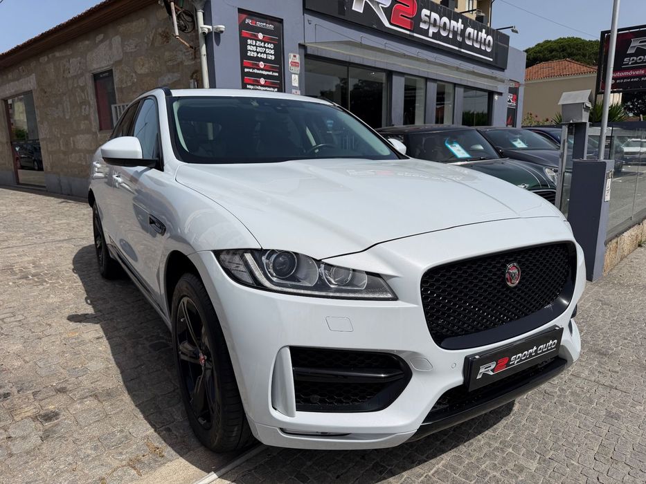 Jaguar F-Pace 20d Aut. R-Sport foto 2