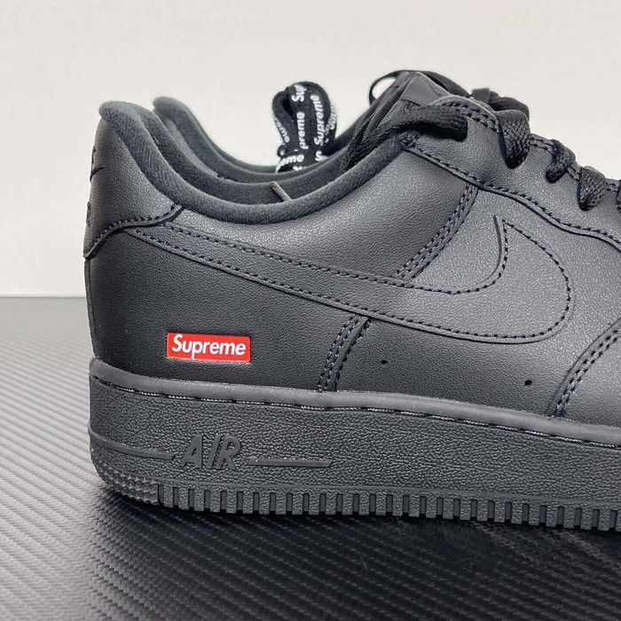 Nike Air Force 1 Low '07 Supreme Czarny R.42