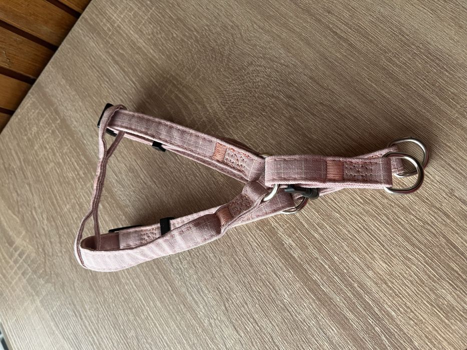 Для собачки або котика шлейка