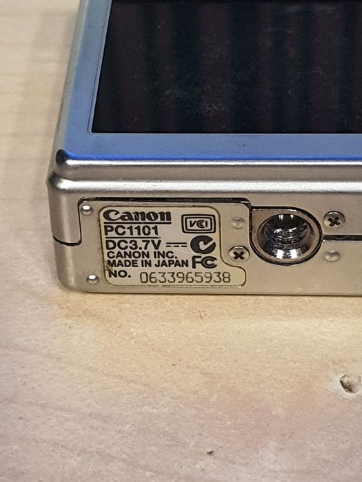 Aparat cyfrowy CANON IXUS 40 japan z kartą i ładowarką sprawny