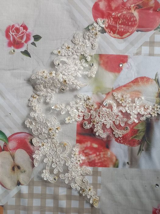 Фірмова фата довга - 270 см.