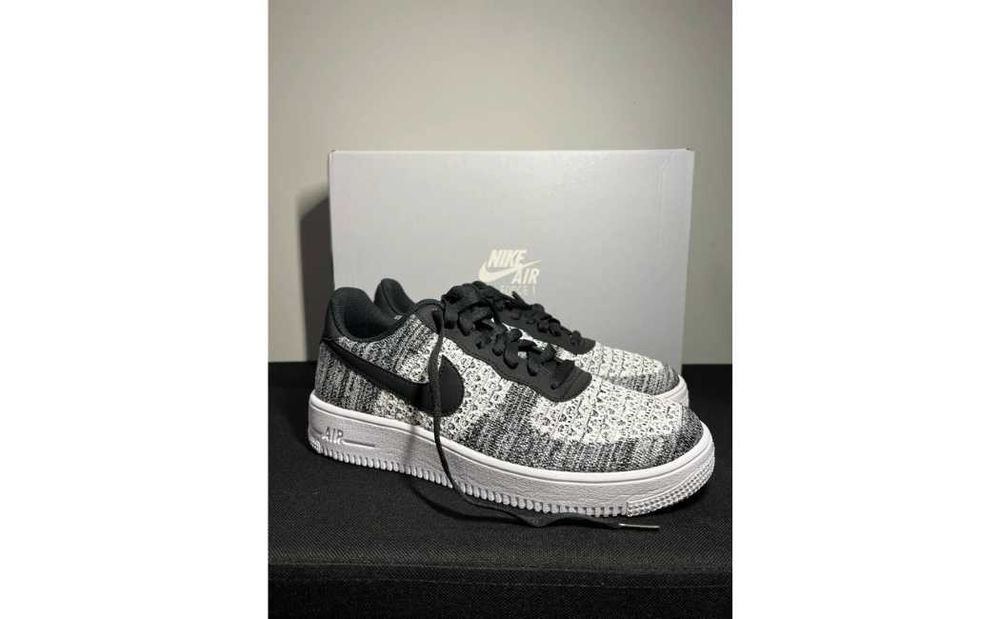 Nike Air Force 1 Flyknit 2.0 r.42/26.5cm Czarne/Białe
