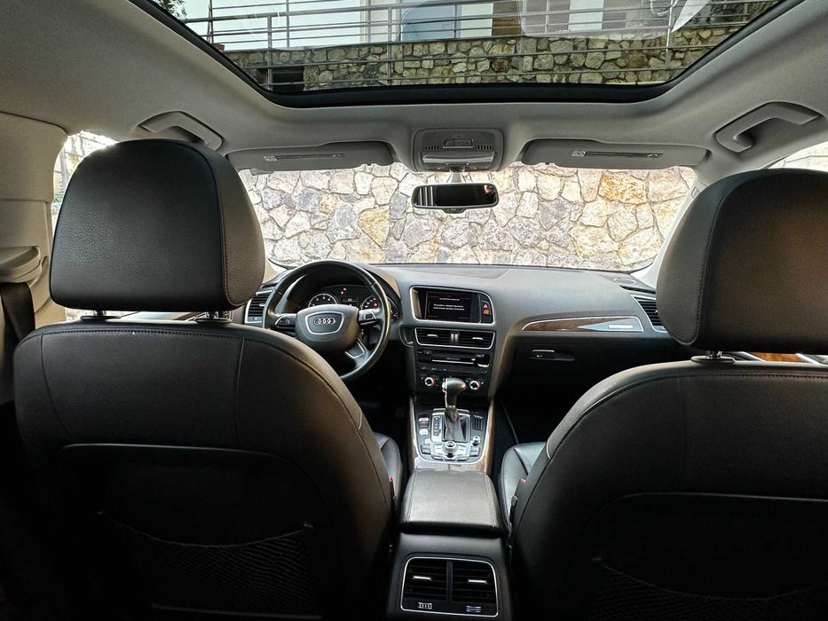 Продам Audi Q5 2016