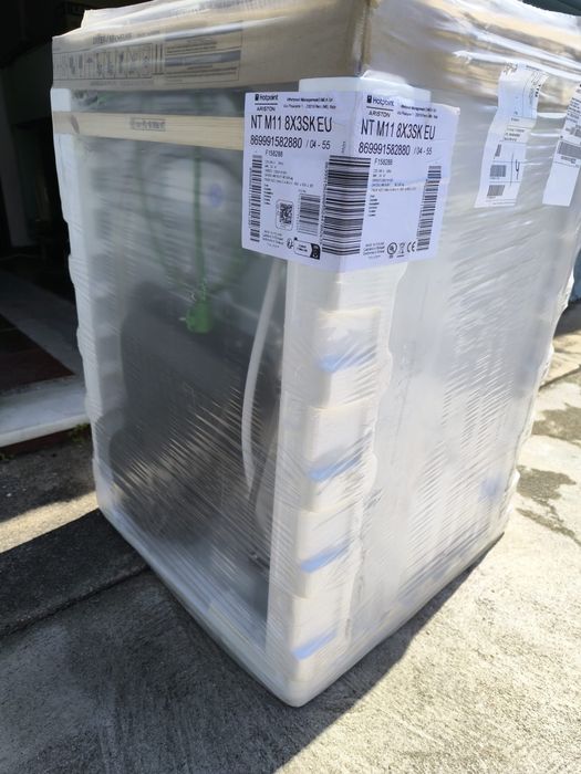 Maquina Secar Roupa Hotpoint NT M11 8X3SK EU