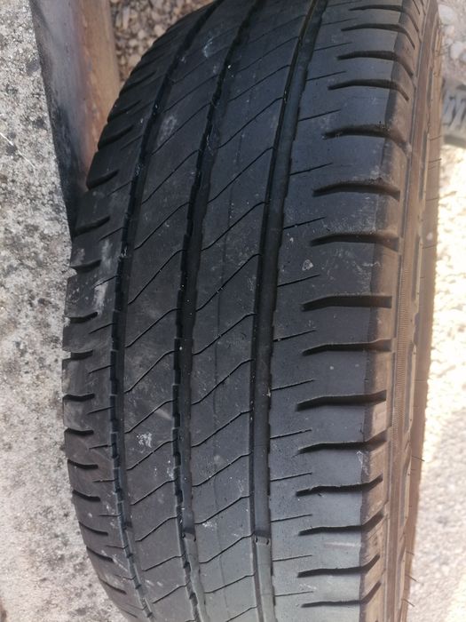 Pneu Michelin 205/65/16