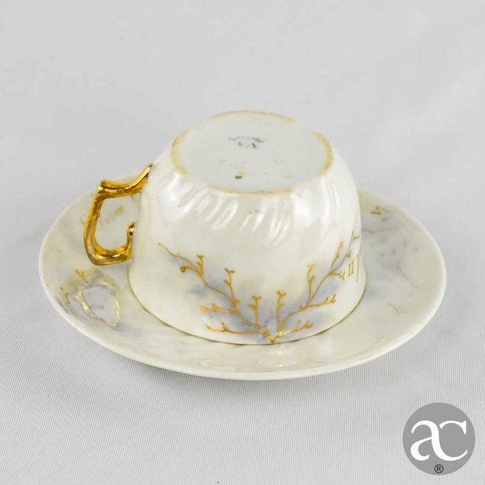 Chávena de chá e pires, porcelana Vista Alegre “Viva D. Miguel II”