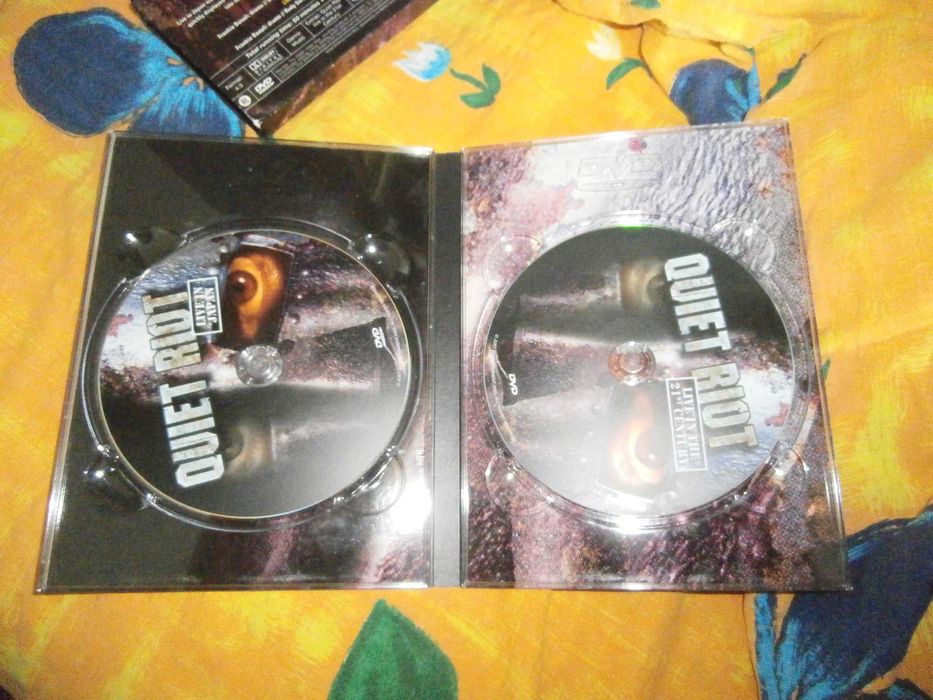 Quiet Riot - Live In Japan + Live In 21st Century DVD