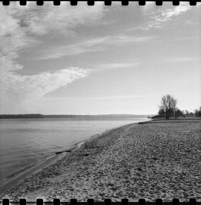 Super Fujica-6 - плівкова середньоформатна фотокамера