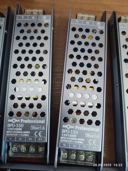 Блок живлення 12в