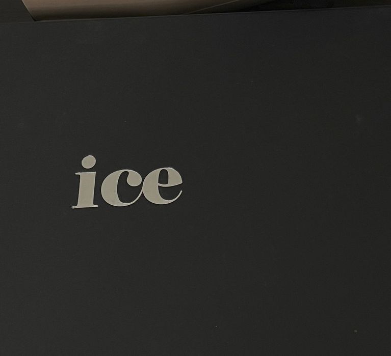 жіноча чорна сукня-жакет бренду Ice