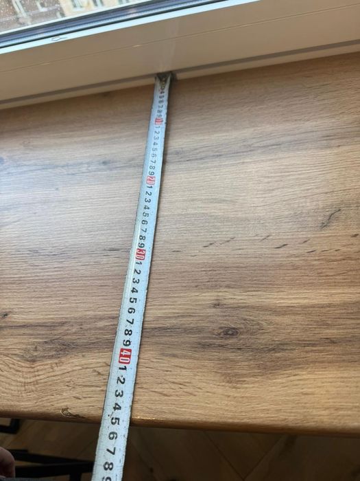 Барна стійка і 3 стільця