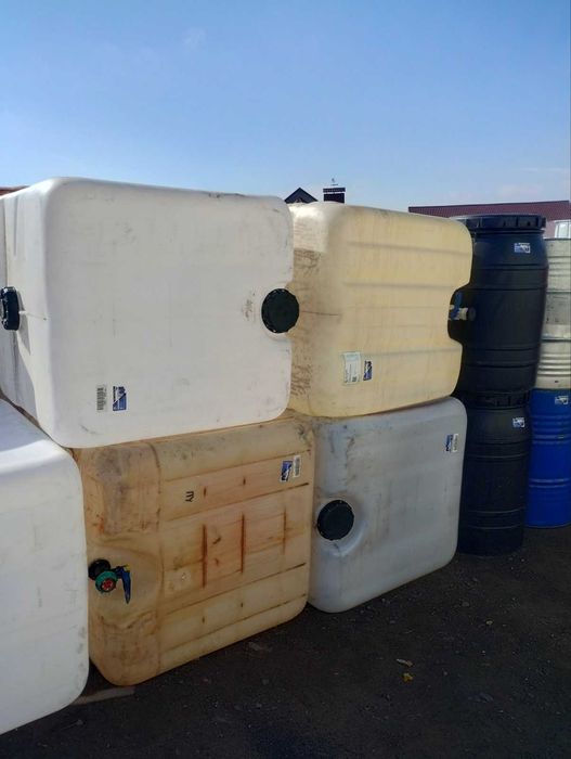 Колба, бак, ємність Б/В  на 1000л.  БЕЗ КАРКАСУ