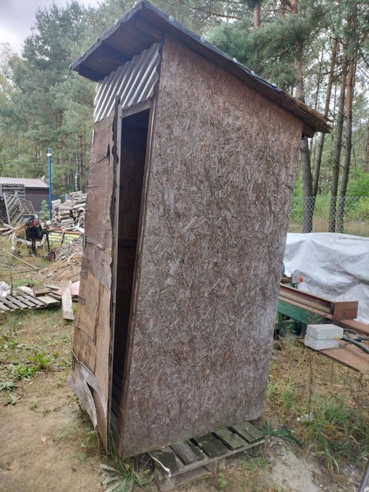 WC na działkę budowe