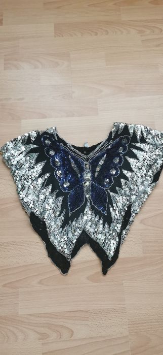 Przepiękny kostium motyl, wyszywane cekinami