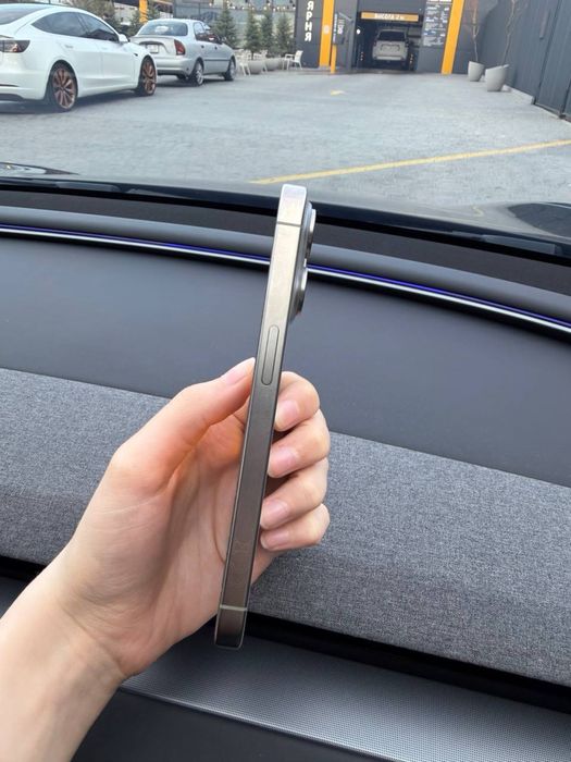 iPhone 15 Pro 128ГБ