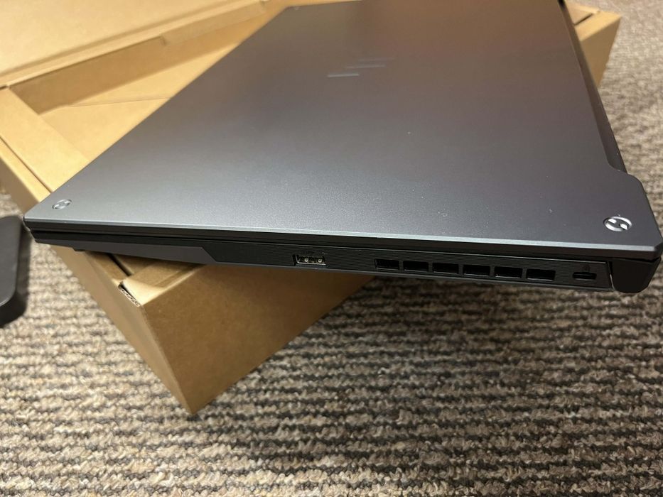 Laptop ASUS TUF Gaming F17