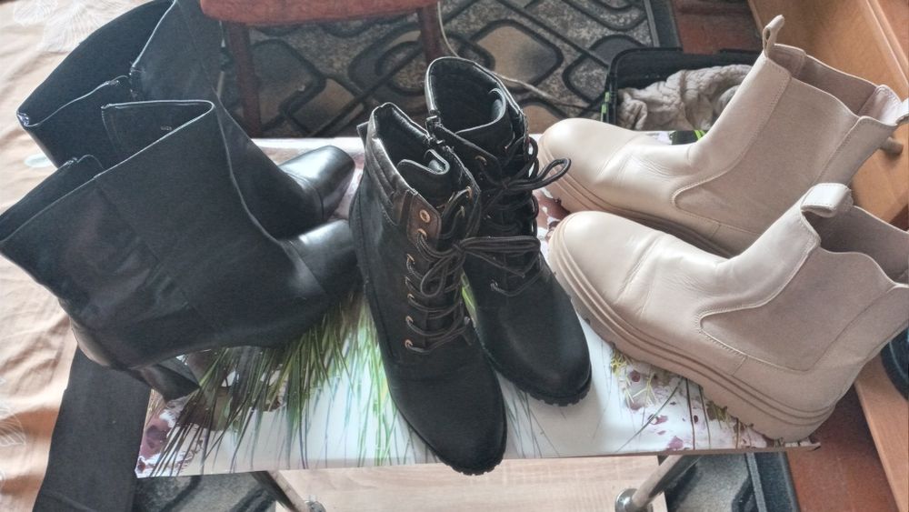 Жіночі шкіряні чобітки продам