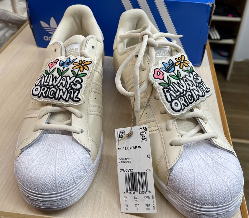 Женские кроссовки Adidas Superstar Always Original