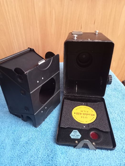 aparat kodak six -20 brownie model c