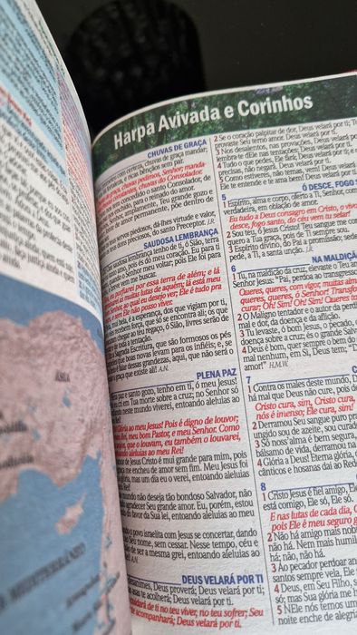 Bíblia Sagrada ARC com Harpa Avivada e Corinhos | Letra Gigante
