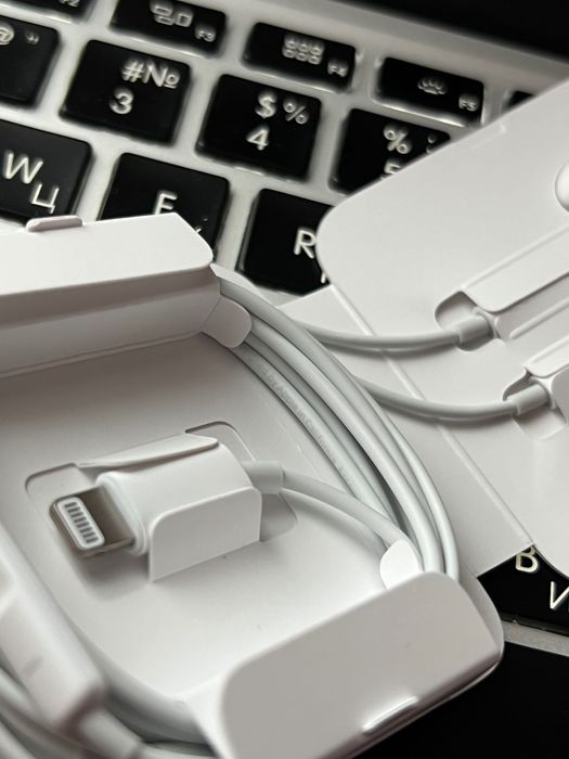 Original Apple EarPods lightning/3.5 jack до iphone/ipad