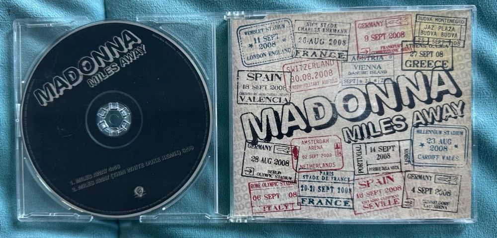 Madonna Varios Itens