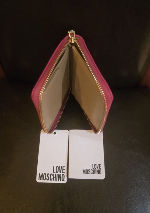 Carteira L. Moschino